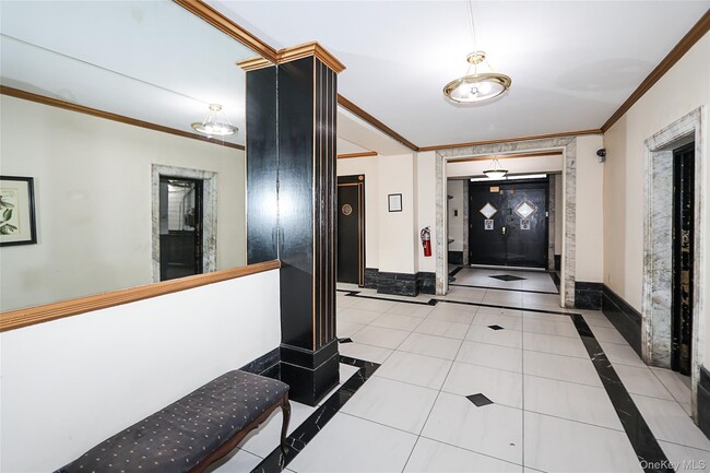 Building Photo - 115-25 Metropolitan Ave