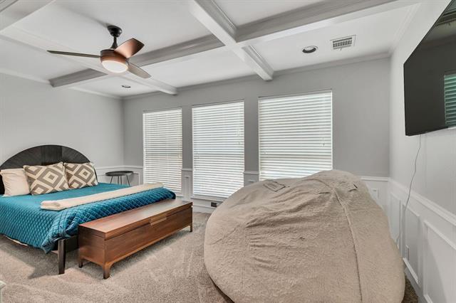 Building Photo - 4215 Green Meadow E