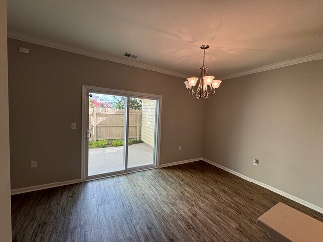 Building Photo - 4320 Turnworth Arch