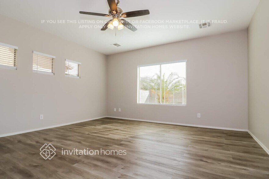Building Photo - 12175 W Mountain View Dr