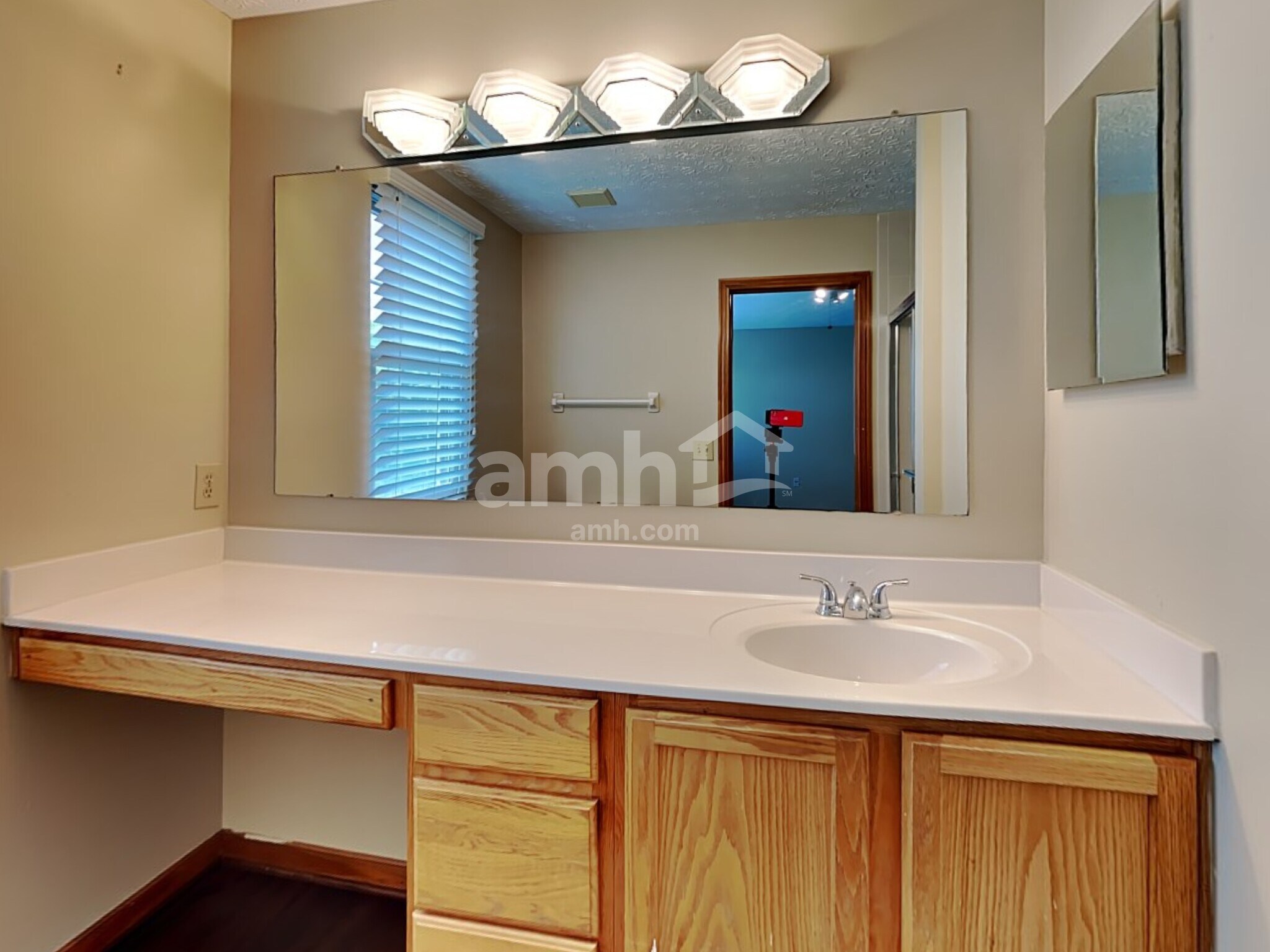 Building Photo - 6757 Eddleston Ct