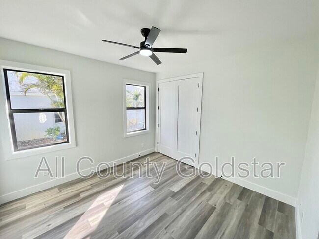 Building Photo - 31 Pine Valley Pl