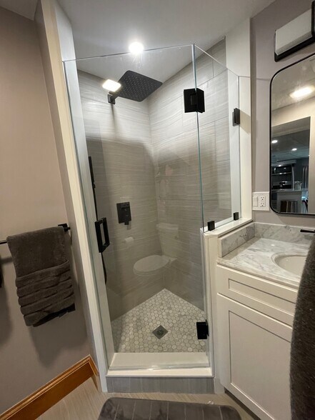 Building Photo - 25 Winsor Rd