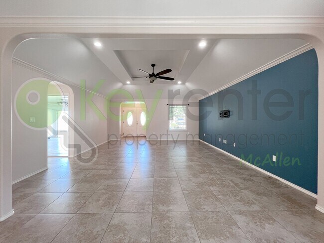 Building Photo - Beautiful 3b /2 bath home in Edinburg