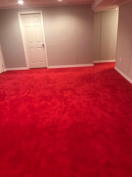 Building Photo - 7402 Nigh Rd