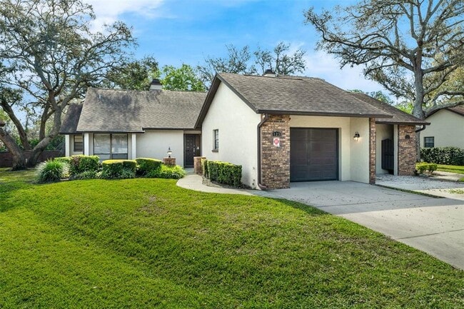 Primary Photo - 123 Golf Club Dr