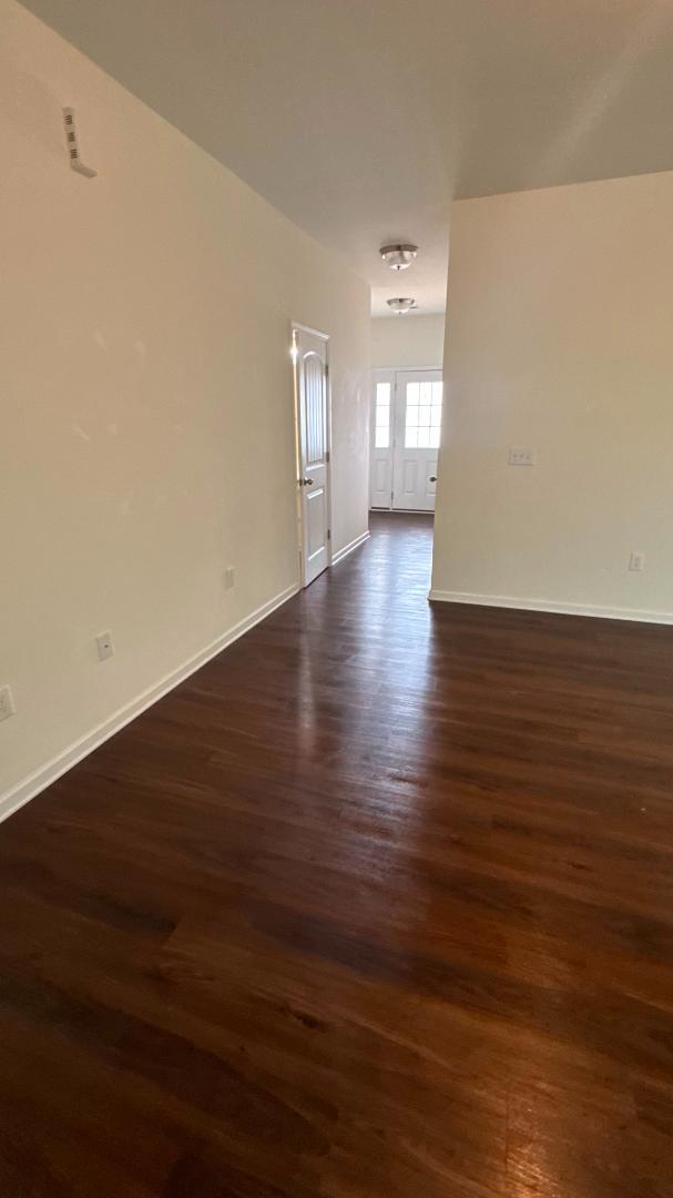 Building Photo - 36 S Grey Abbey Dr