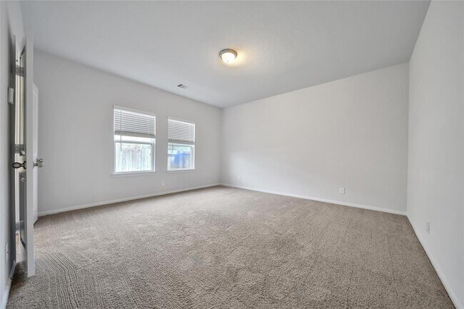 Building Photo - 20975 New Proper Dr