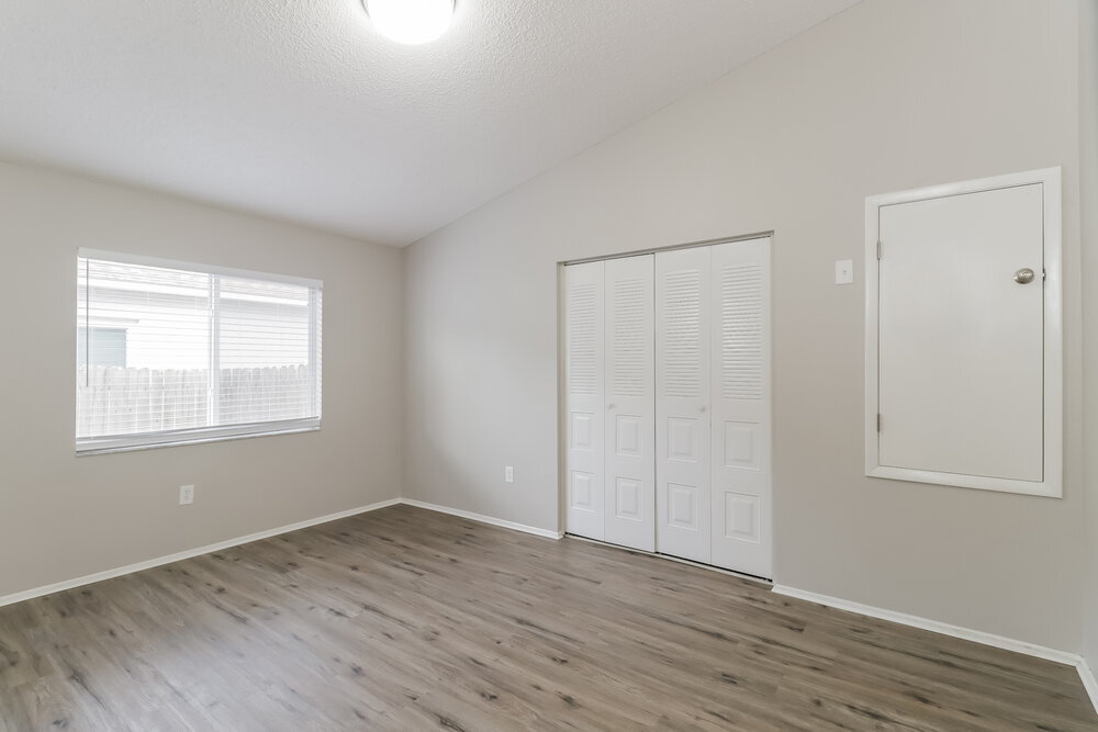 Building Photo - 13203 Sharondale Ct