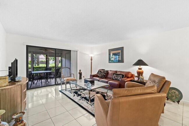 Building Photo - 10203 Mangrove Dr