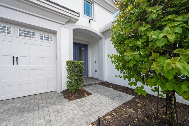 Building Photo - 15934 Whippoorwill Cir