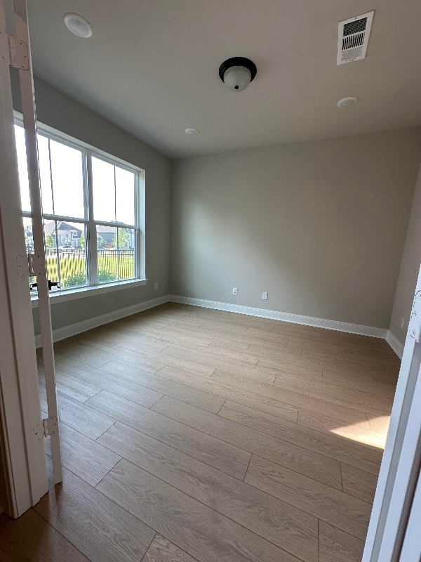 Building Photo - 13357 Hedgebrook Pl