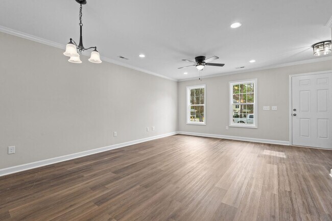 Building Photo - New Construction Townhome!