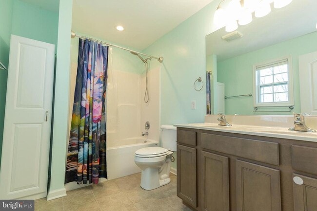 Building Photo - 197 Catch Release Ct