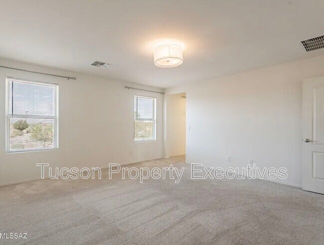 Building Photo - 11545 W Oilseed Dr