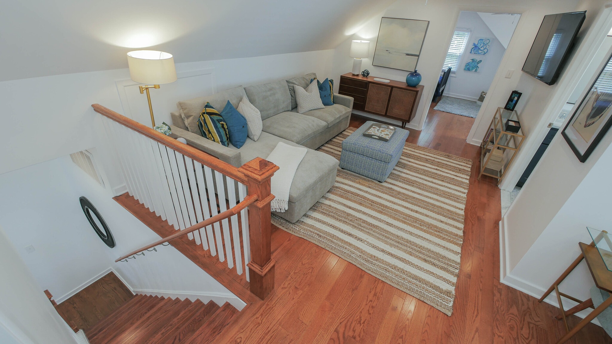 Building Photo - 12 N Delavan Ave