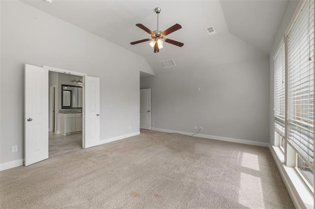 Building Photo - 2216 Hubbard Park Ln