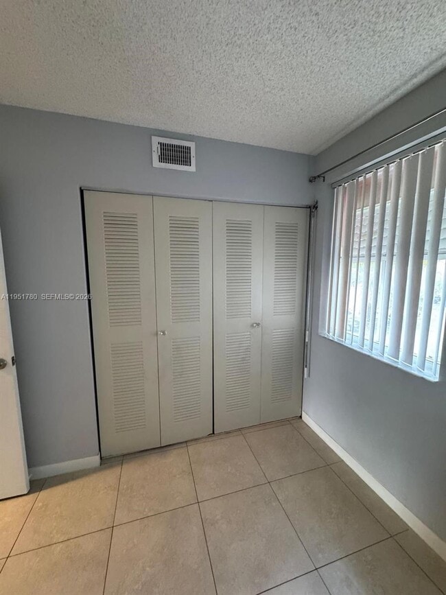 Building Photo - 8620 NW 3rd Ln