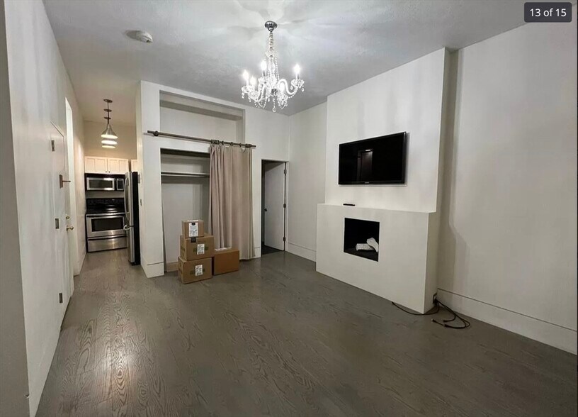 Building Photo - 82 Berkeley St