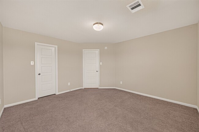 Building Photo - 16226 Westley Ridge Dr
