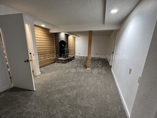 Building Photo - 3412 Belmont Rd