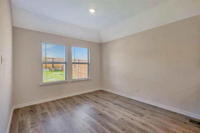 Building Photo - 2110 Hummingbird St