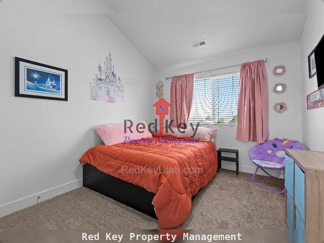 Building Photo - Kings Landing Single Family Home