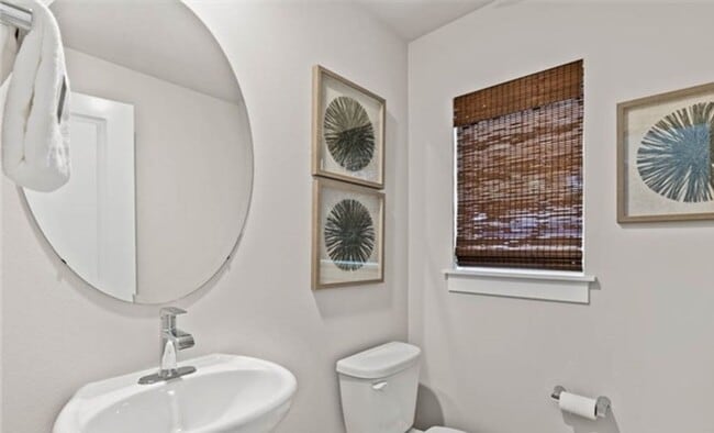 Building Photo - Air-conditioned Beautiful 4 Bed+ Bonus in Northshore School District – Bothell!