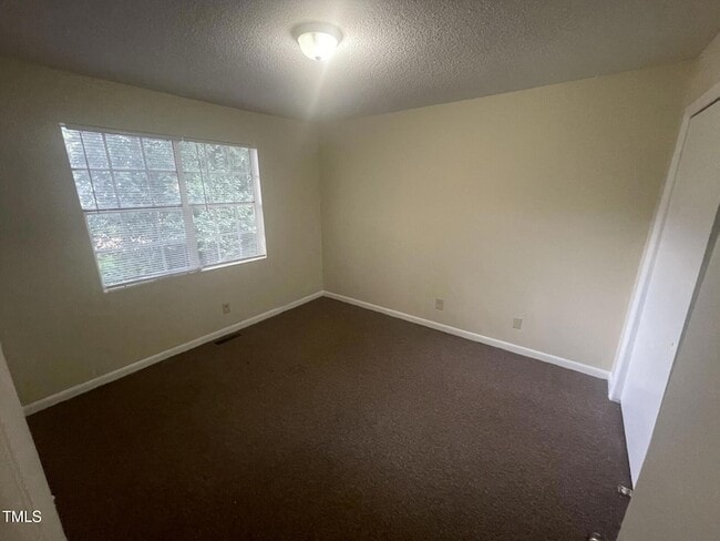 Building Photo - 120 Byrum St