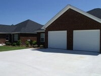 Building Photo - 103 Ledbury Cove