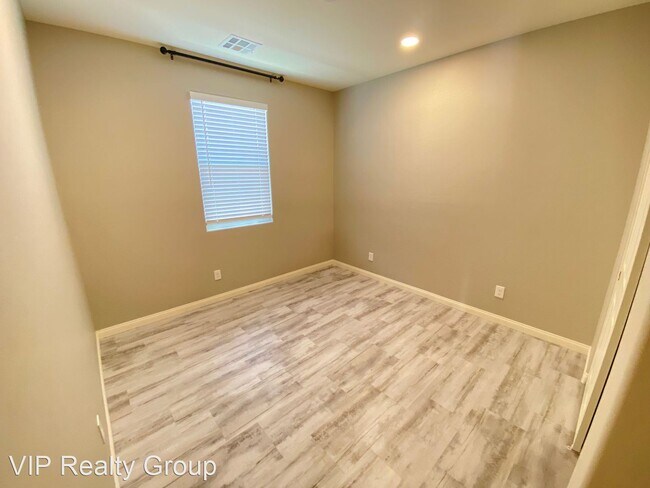 Building Photo - 3 br, 2 bath House - 10199 Knotty Skye Ave