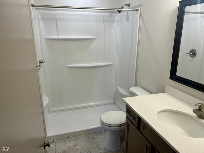 Building Photo - 472 N 17th St