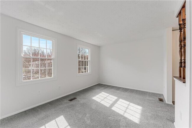 Building Photo - 1682 Harvest Green Ct