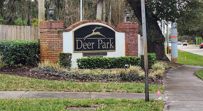 Building Photo - 15119 Deer Meadow Dr