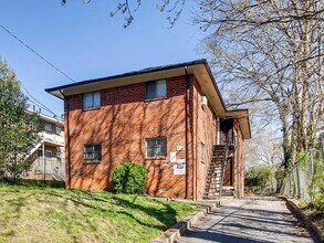Building Photo - Sells Avenue