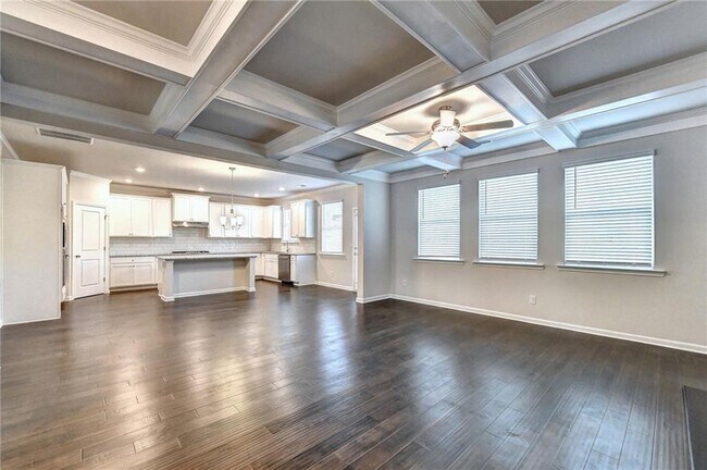 Building Photo - 354 Paxton LN