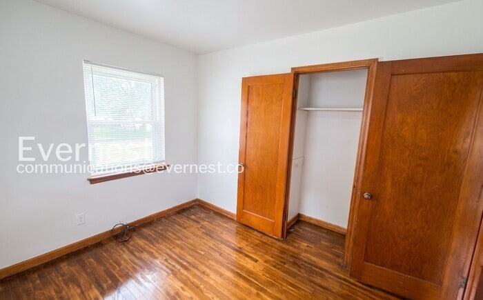 Building Photo - 3012 Hamilton Ave