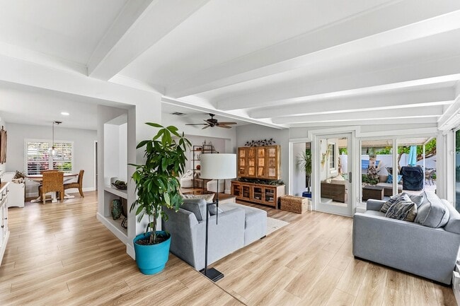 Building Photo - 20 NW 11th St