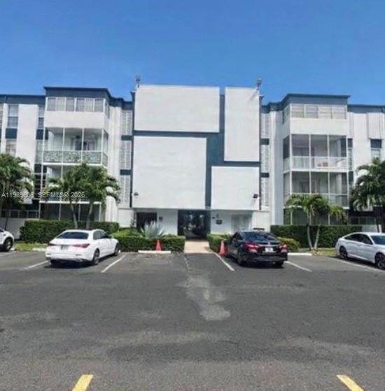 Building Photo - 9159 SW 77th Ave