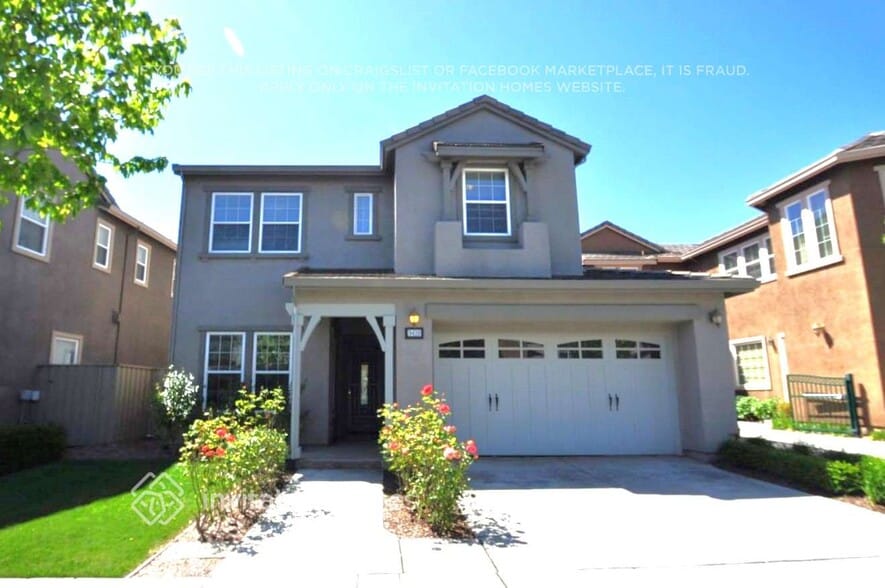 Primary Photo - 9419 Berkshire Ln