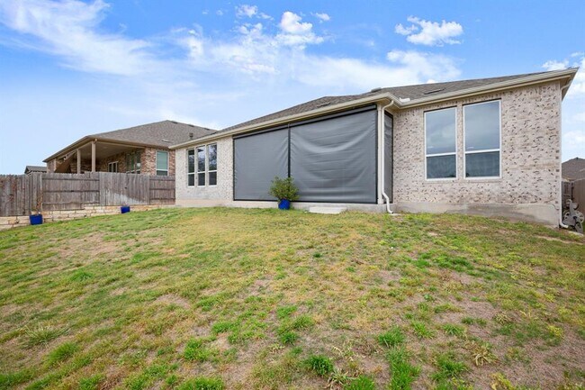 Building Photo - 385 Barnhill Lp