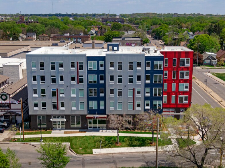 Building Photo - 309 Ulysses St NE