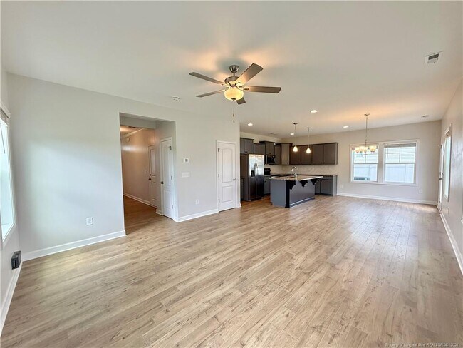 Building Photo - 39 Princelet Pt