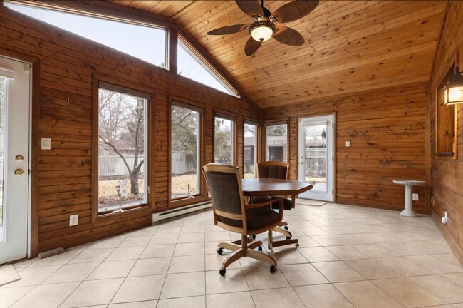 Building Photo - 5746 Berwick Pl