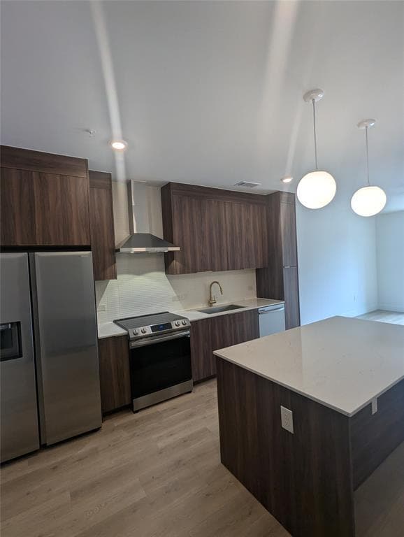 Building Photo - 1701 Simond Ave