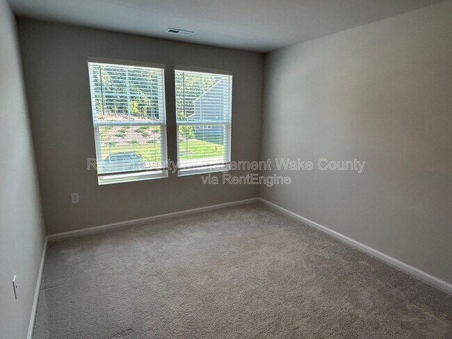 Building Photo - 1605 Emory Rdg Wy