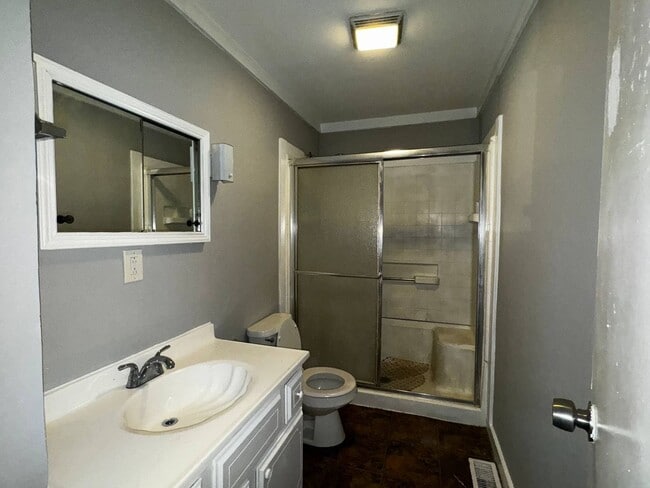 Building Photo - 11515 Hackett St