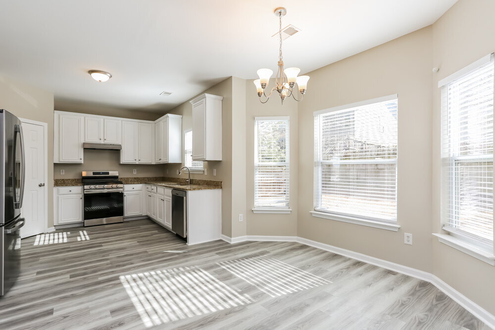 Building Photo - 4225 Fourth Rail Ln