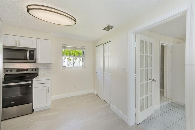 Building Photo - 178 175th Ave E