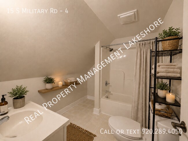 Building Photo - 15 S Military Rd